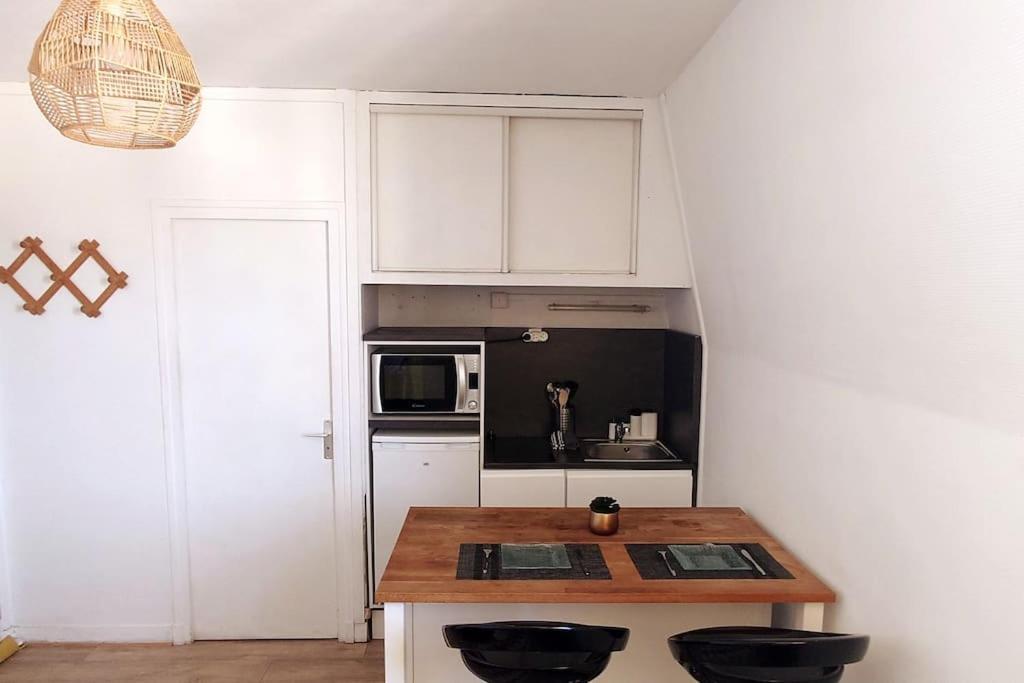 Apartmán Le Petit Studio Senlisien Senlis  Exteriér fotografie